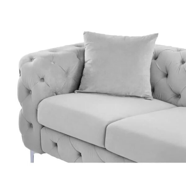 Canapé 3 places chesterfield en velours gris clair EDWINA – Image 3